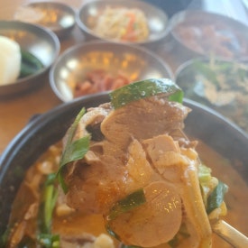 매월흑염소(산동교직영점) 이미지