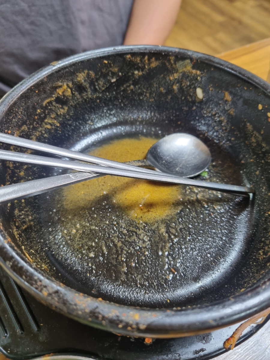 쌍둥이흑염소 이미지
