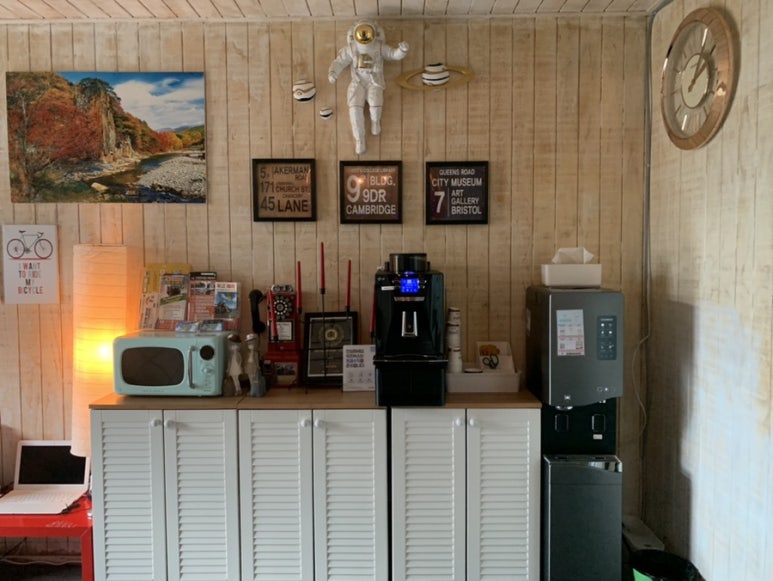 비행기모텔 이미지