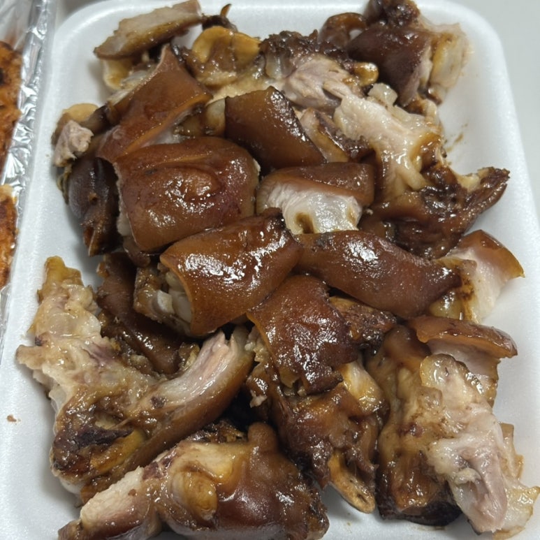 한방 명품 왕족발 이미지