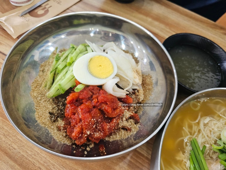 넝쿨째오이소박이냉국수 이미지