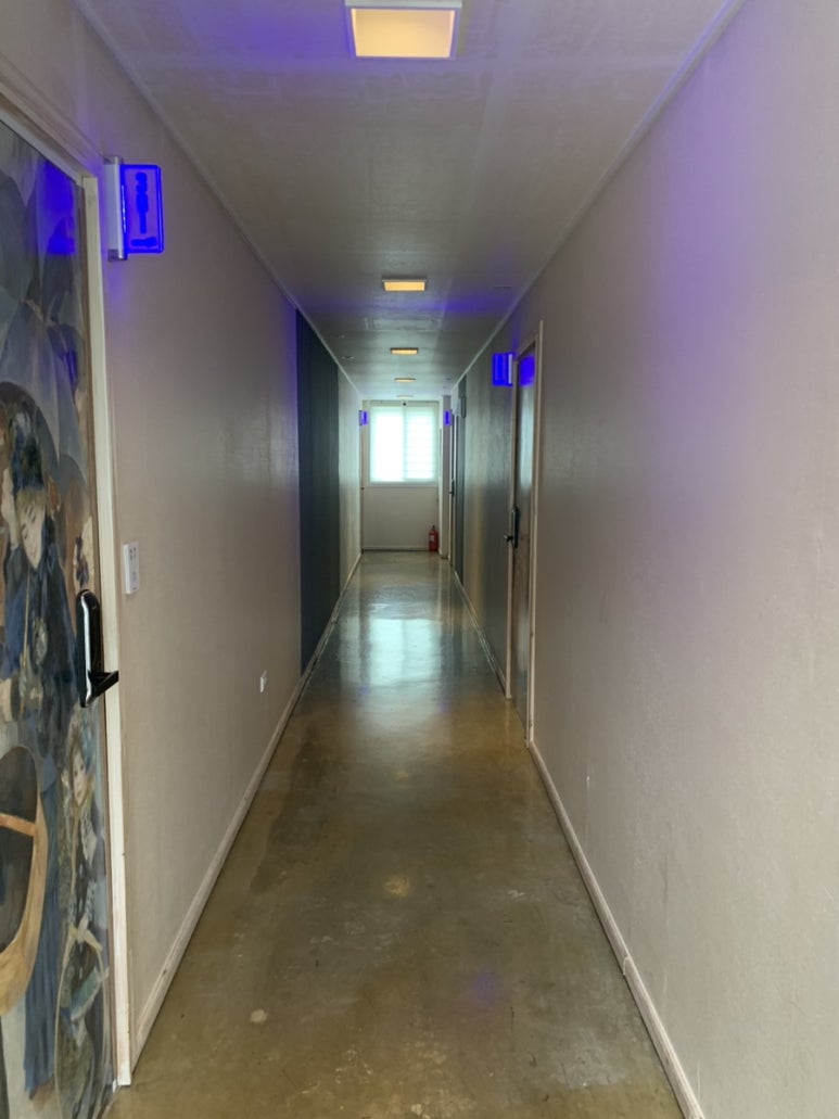 비행기모텔 이미지