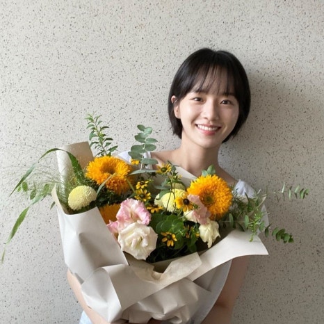 무트나인 이미지