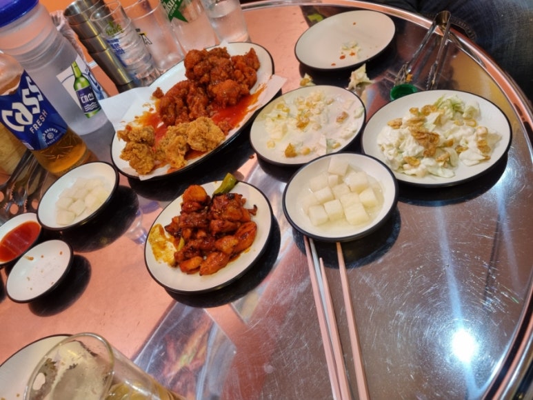 봉다리숯불두마리치킨 이미지