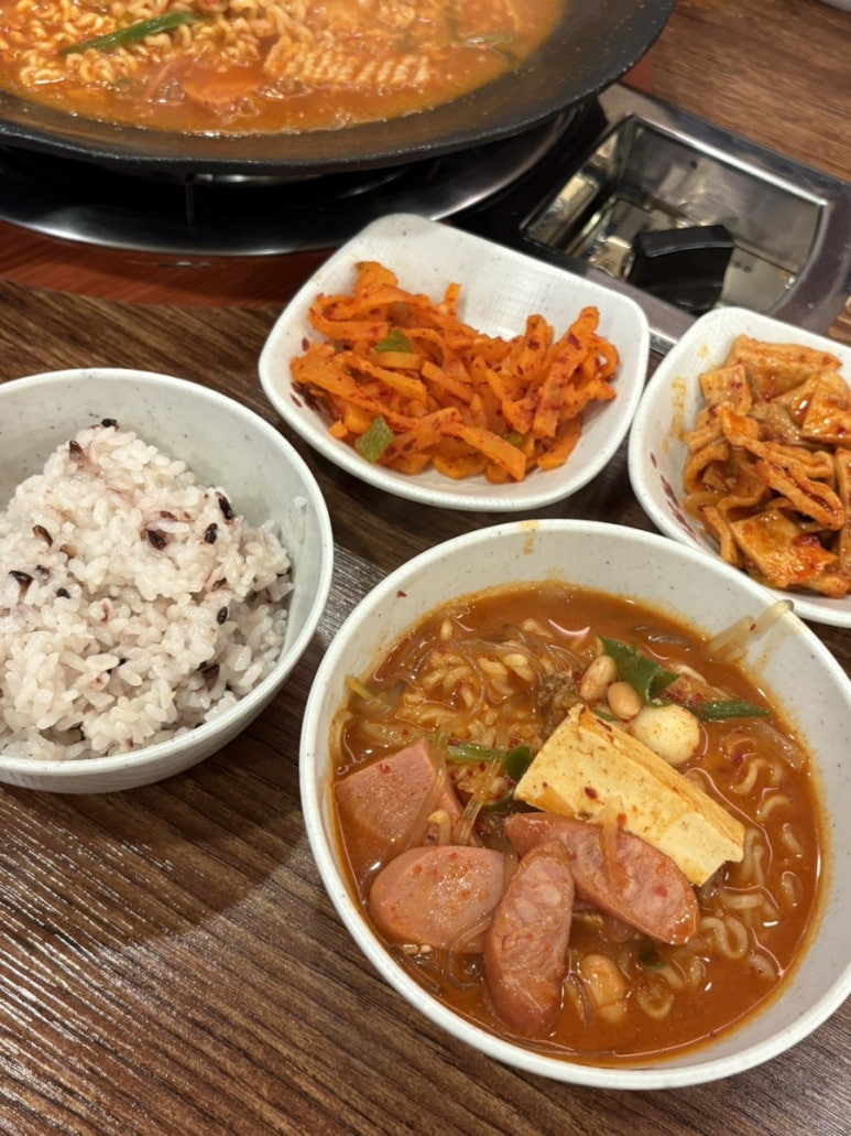 45년의정부부대찌개 이미지