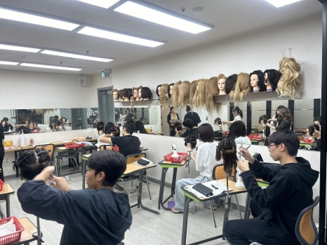 커트실무헤어전문학원 이미지