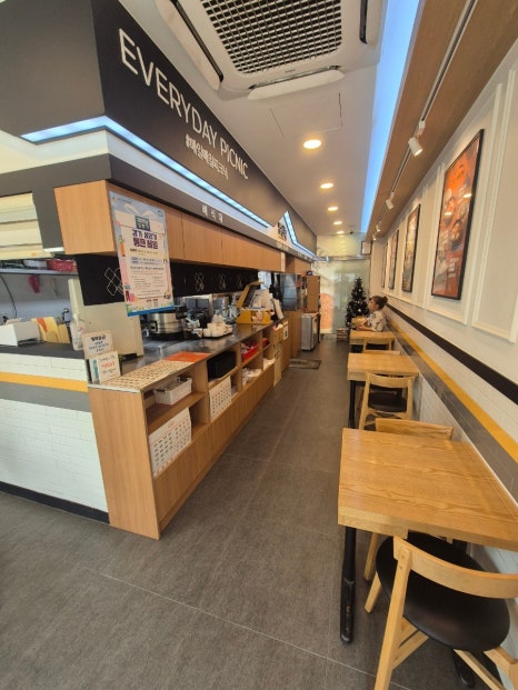 얌샘김밥용인 이미지