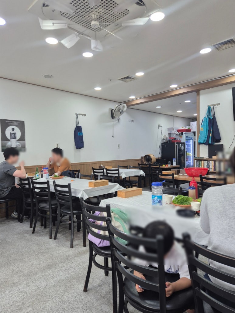 강변회식당 이미지