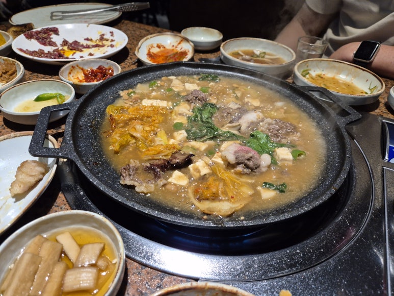 원조철마한우로스구이 이미지