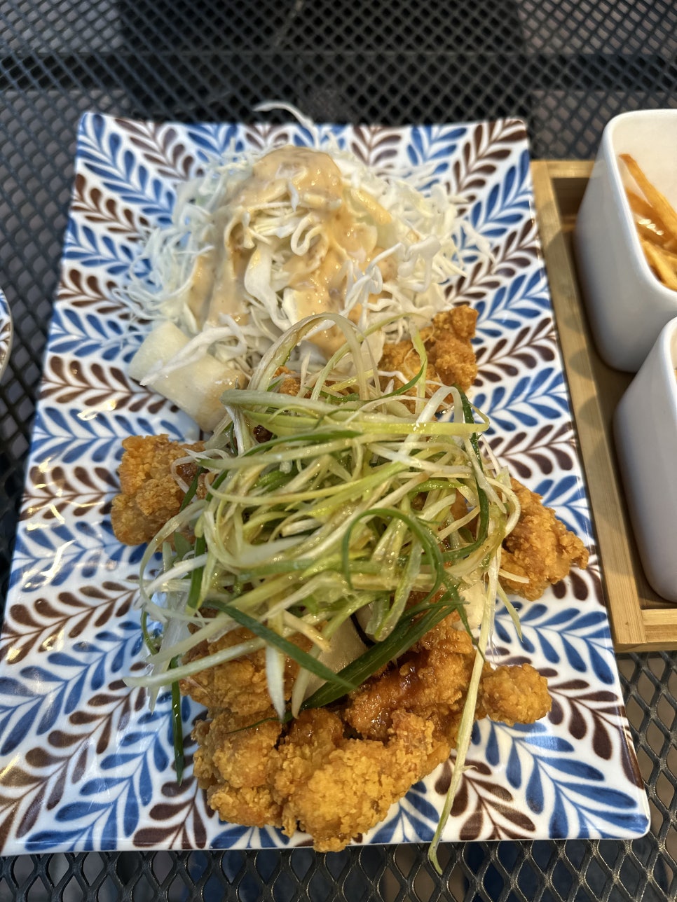 치킨왕 김닭구 이미지