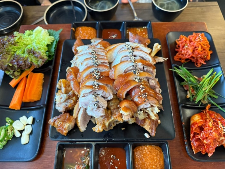 귀한족발 방학역점 이미지
