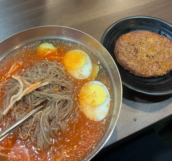 수제냉면떡갈비삼락원냉면 이미지