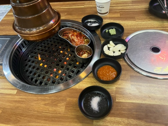 복도야지 이미지
