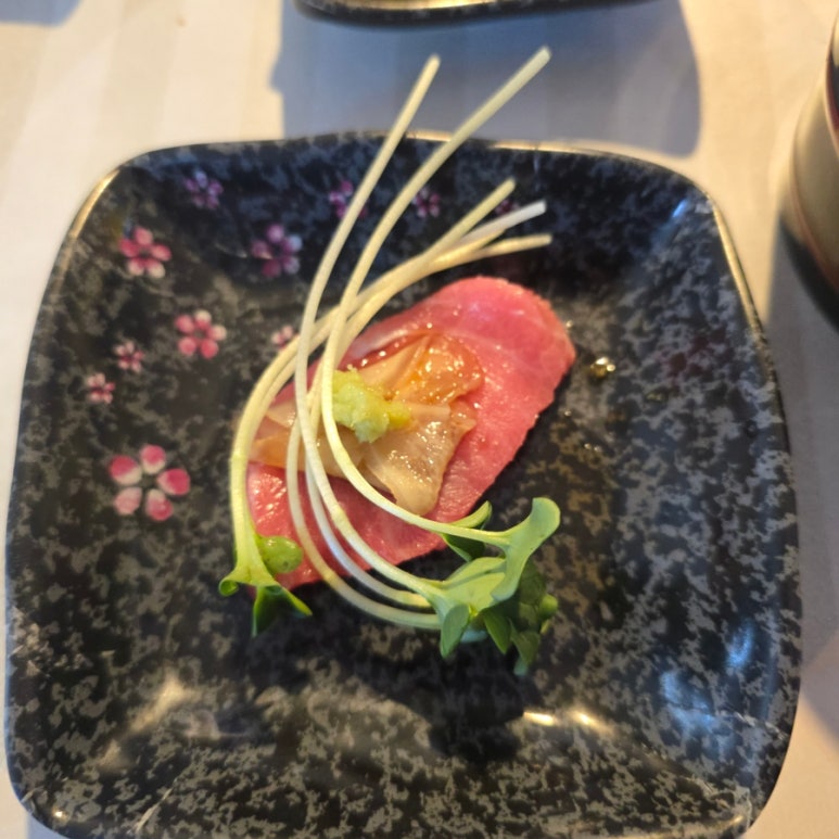 시드니참치 이미지