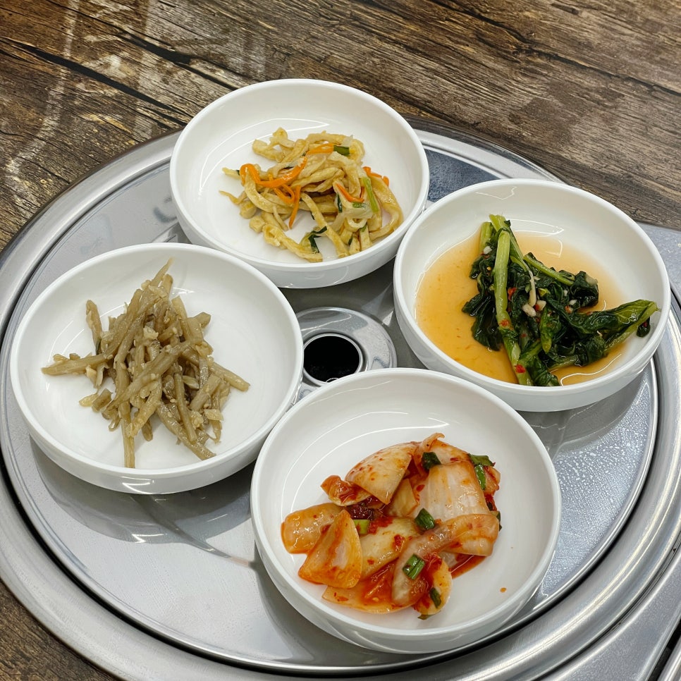 어진식당 이미지