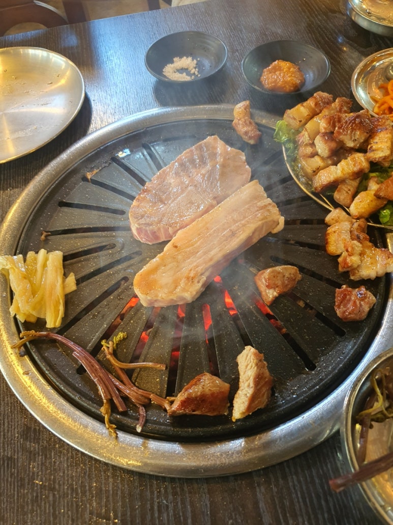 고근산흑돼지 이미지