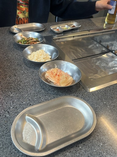 공육사 이미지