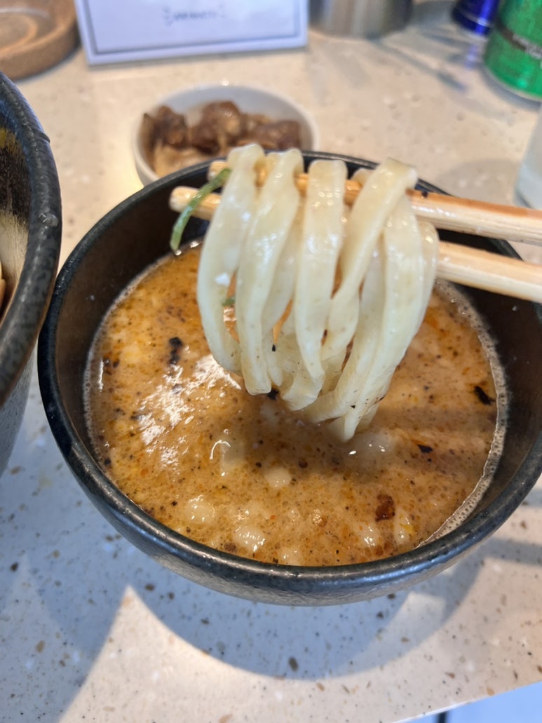 윤멘 이미지
