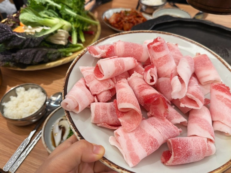 김농부의 대패쌈밥 이미지