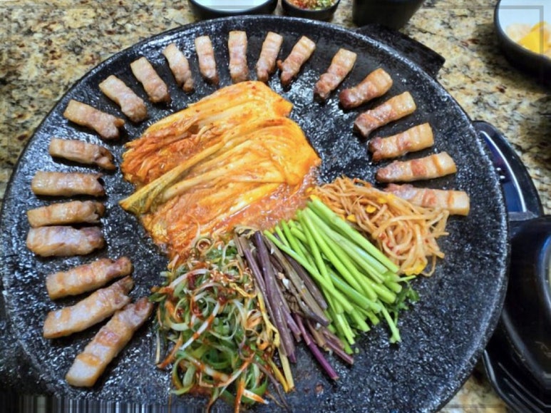 솥고집 부평시장역점 이미지