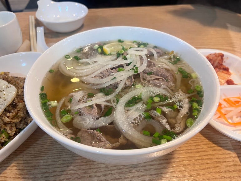 후옌베트남쌀국수 이미지