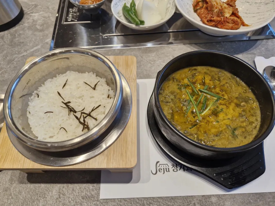 청기와장어탕 이미지
