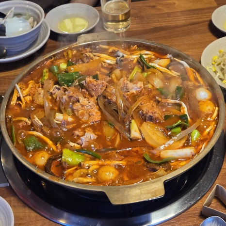 갈비볶음탕제작소상모사곡 이미지