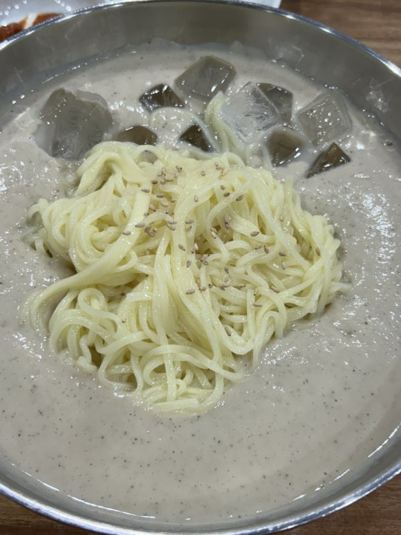 말자칼국수 이미지