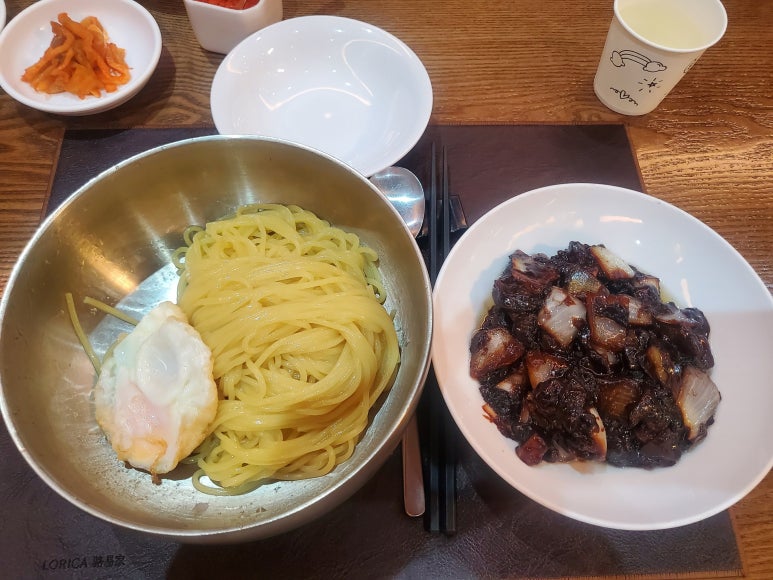 백스키친 이미지
