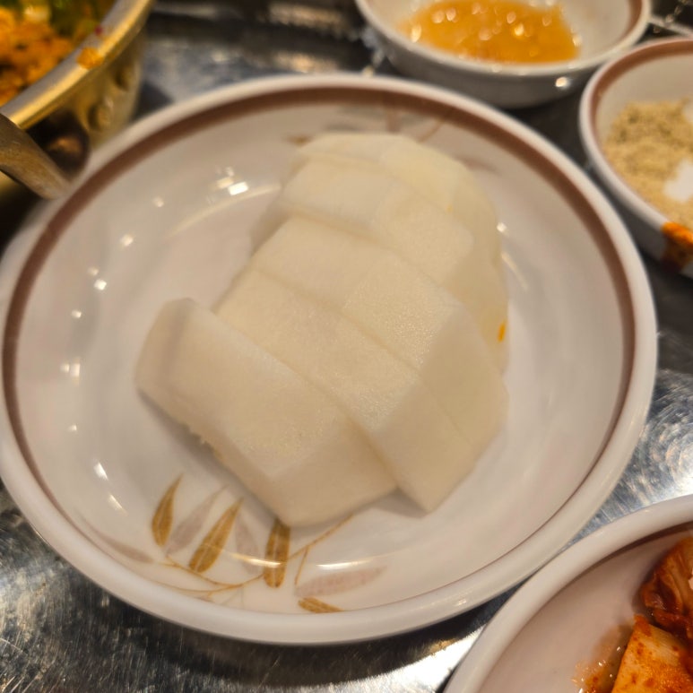 숯불돼장군 이미지