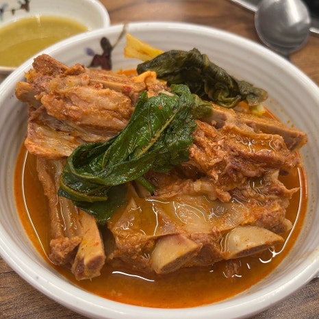 삼용이 감자탕 이미지
