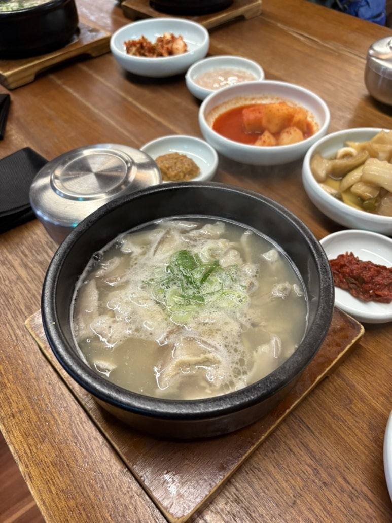 미포한방보쌈정식 이미지