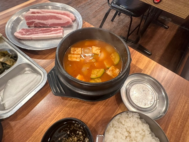 등대갈비유곡점 이미지