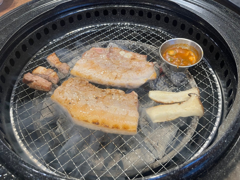 돈미소 이미지