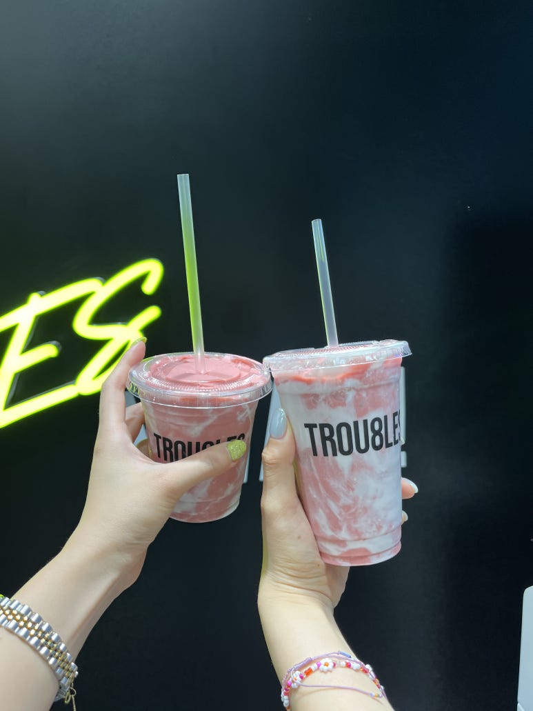 트러블스(Trou8les) 이미지