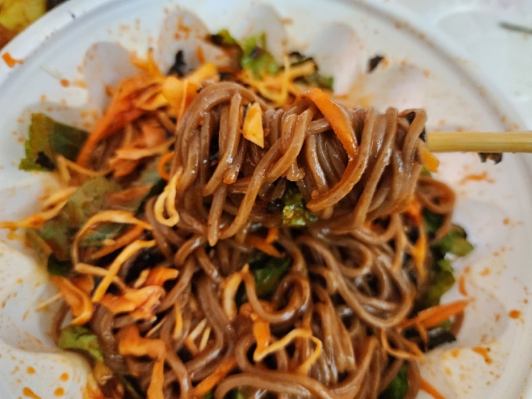 카츠앤맘 이미지