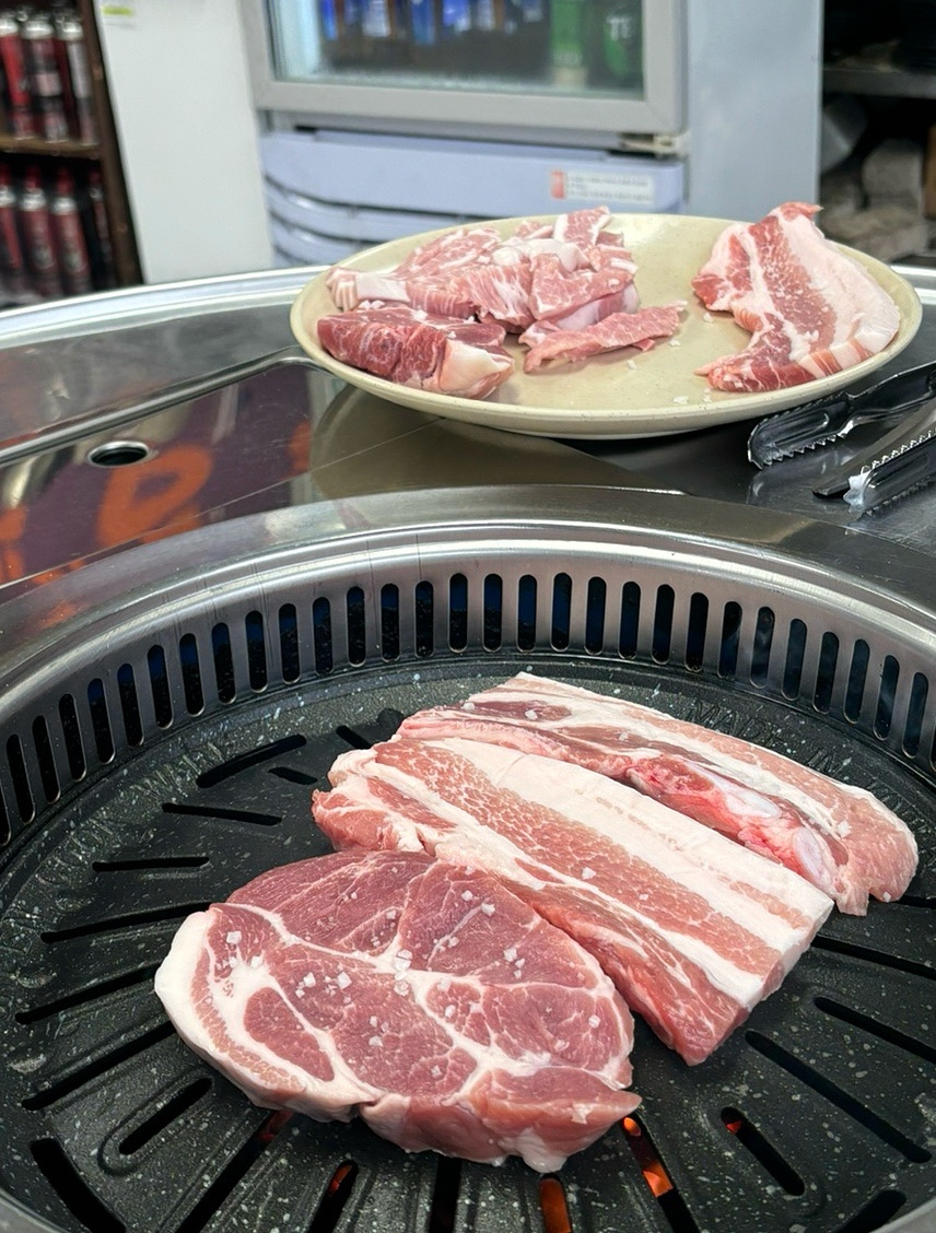 연탄통왕소금구이 이미지