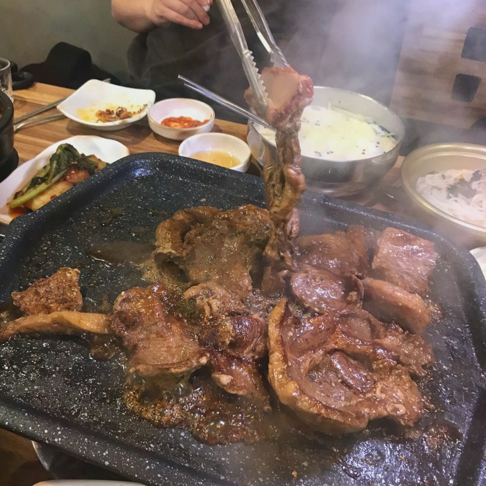 황토돼지 사진 2