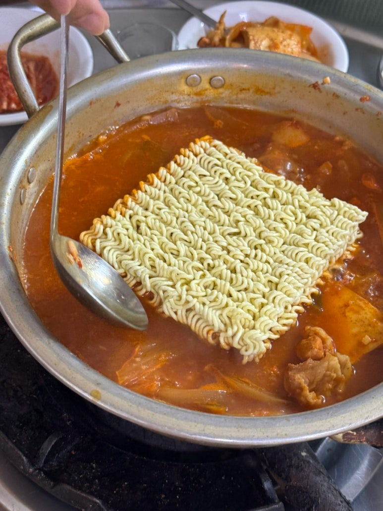 장호왕곱창김치찌게 서울역점 사진 5
