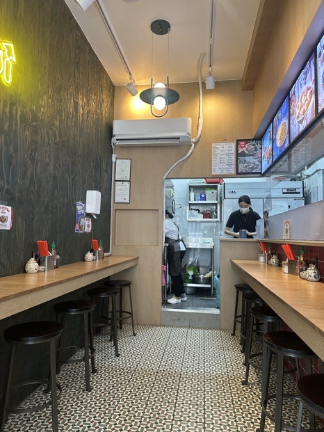 에머이 학동역점 사진 7