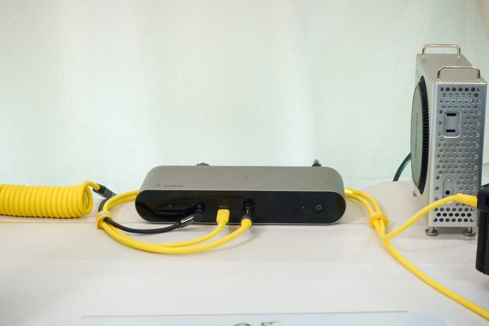 아이패드프로 아이폰 충전도 완벽 대응 AOHi 140W PD 3.1 USB-C 초고속 충전 케이블  후기 이미지 2