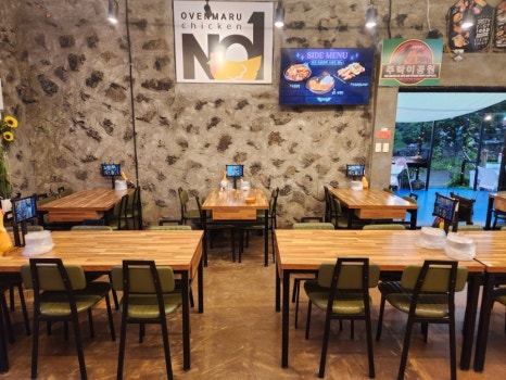 오븐마루치킨 제주한림읍성점 사진 8
