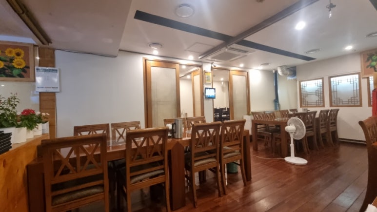 속리산염소요리전문점 사진 2