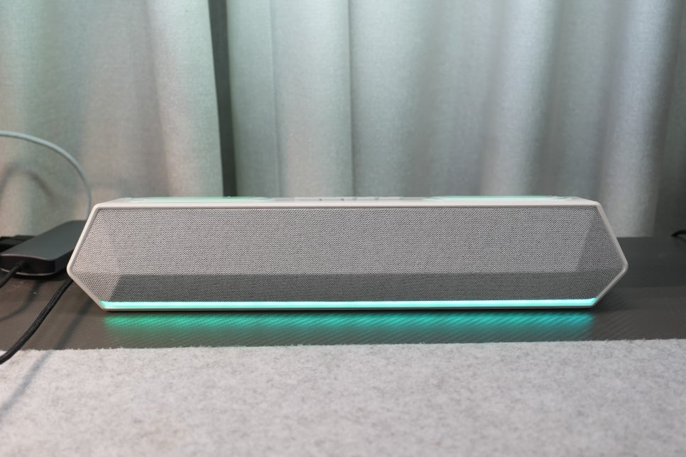 제닉스 게이밍사운드바 TITAN SB9 맥북프로 데스크셋업에 어울리는 PC 사운드바! 이미지 7