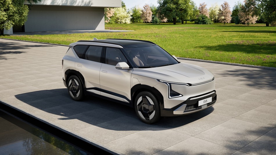 중국산 NO! 한국용 전기차 기아 EV5, 배터리부터 다르다 "이게 바로 진짜 SUV 530km 주행 가성비 전기차” 이미지 2