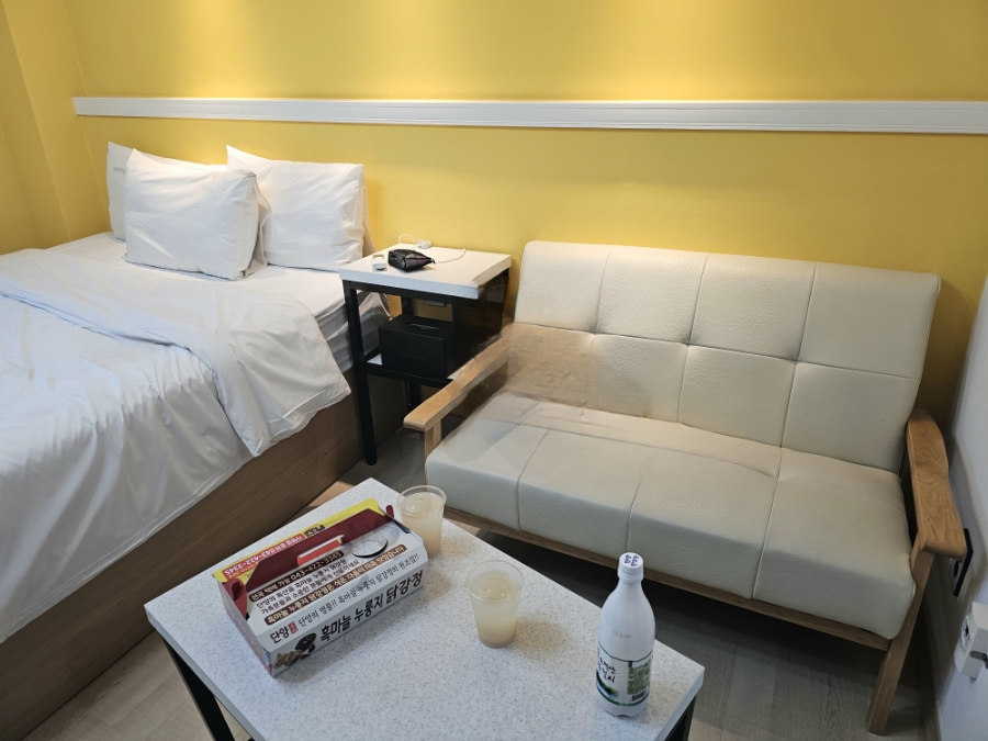 더즌호텔 이미지