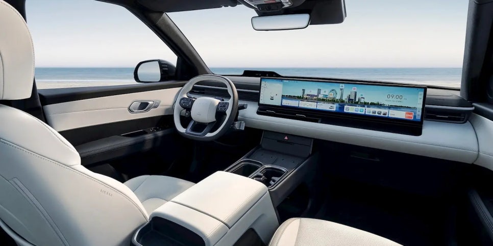 계기판없는 실내 공개 전기 SUV 700km 주행 전기차 ‘현대 일렉시오(Hyundai ELEXIO) 이미지 2