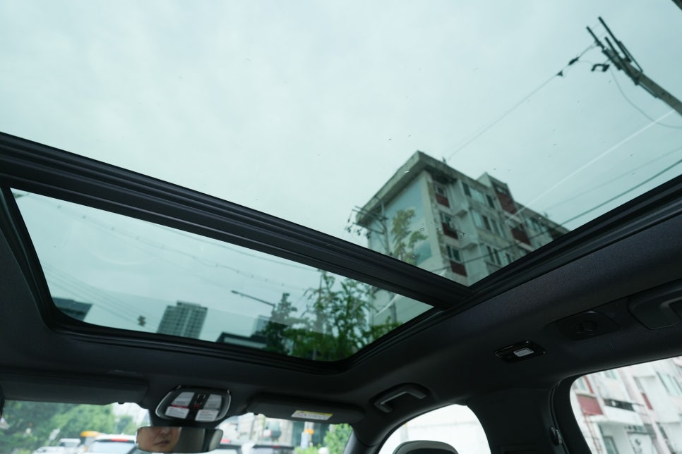 럭셔리 SUV의 본질을 다시 묻다 –천하자동차 The New Volvo XC90 시승기 '삶에 여유를 입히다' 이미지 14