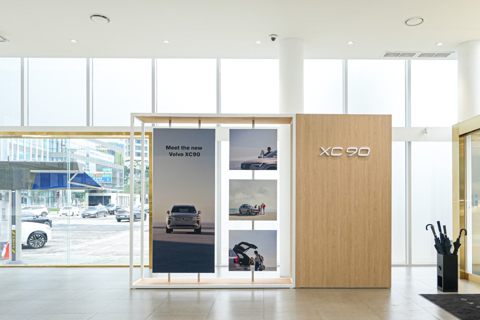 럭셔리 SUV의 본질을 다시 묻다 –천하자동차 The New Volvo XC90 시승기 '삶에 여유를 입히다' 이미지 4