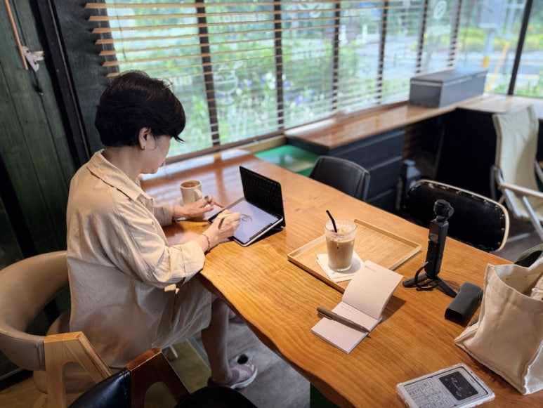 커피잡화점 이미지